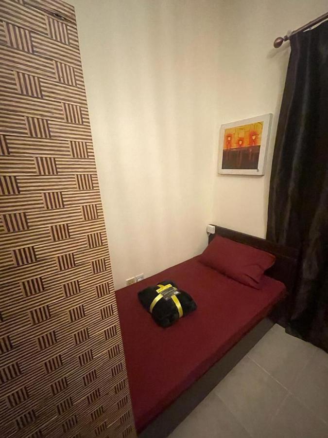 Dxb Backpackers Executive Vandrehjem Dubai Eksteriør billede