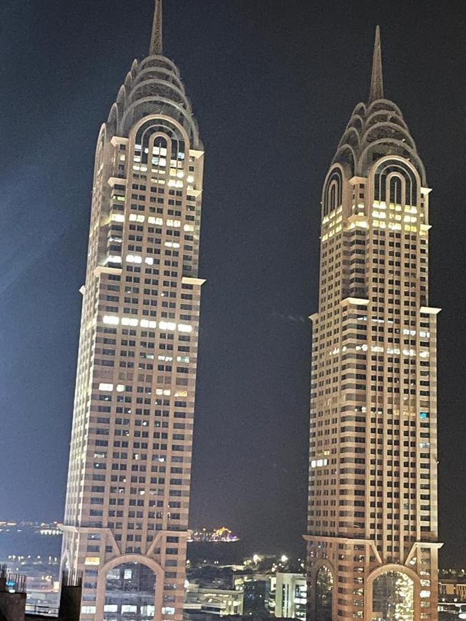 Dxb Backpackers Executive Vandrehjem Dubai Eksteriør billede