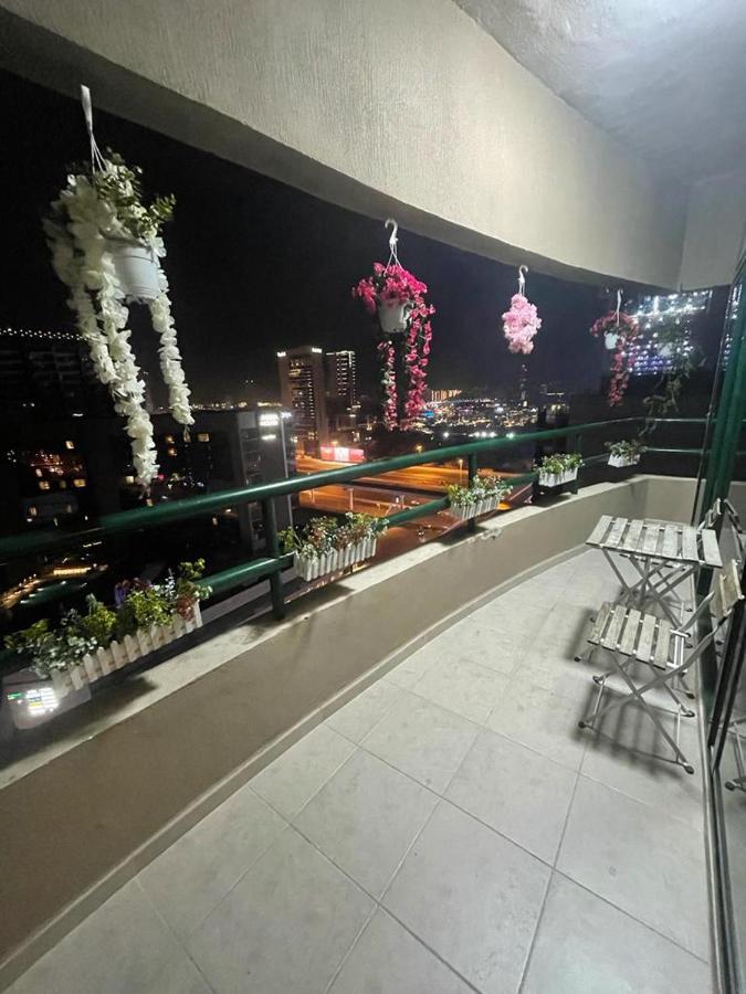 Dxb Backpackers Executive Vandrehjem Dubai Eksteriør billede